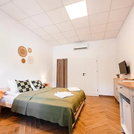 Apartmanhotel Airport Lux Balice Szczyglice