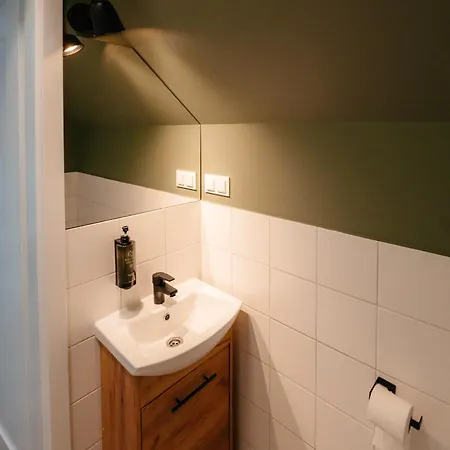 Airport Lux Balice Apartmanhotel